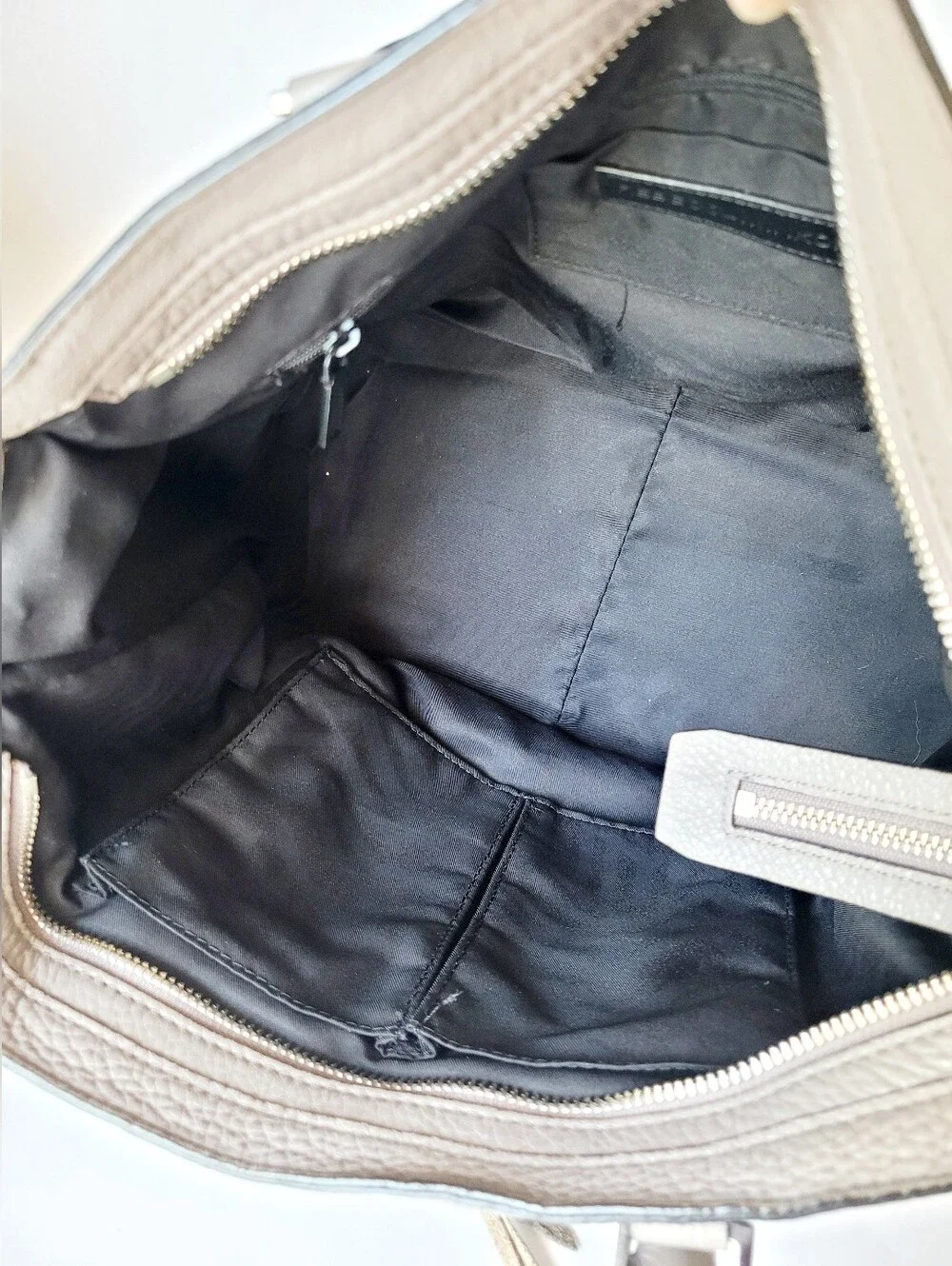Rebecca Minkoff Regan 100% Genuine Pabbled Leather Bag Laptop Size Taupe Gray